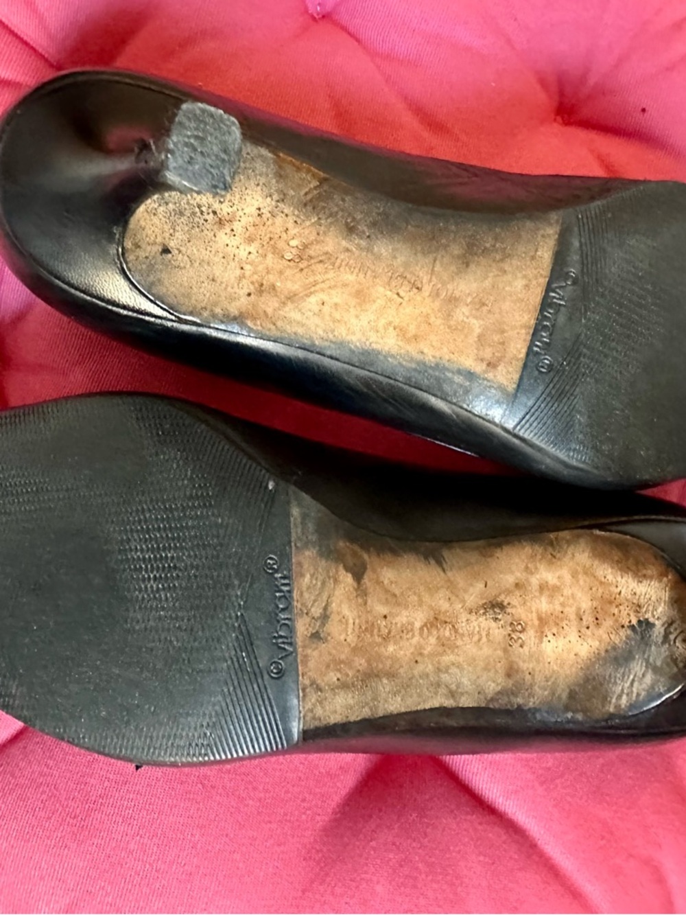 Manolo Blahnik Vintage BB Pumps Y2K Carolyn Bessette-Kennedy Style Black Size 38 - Picture 5 of 7